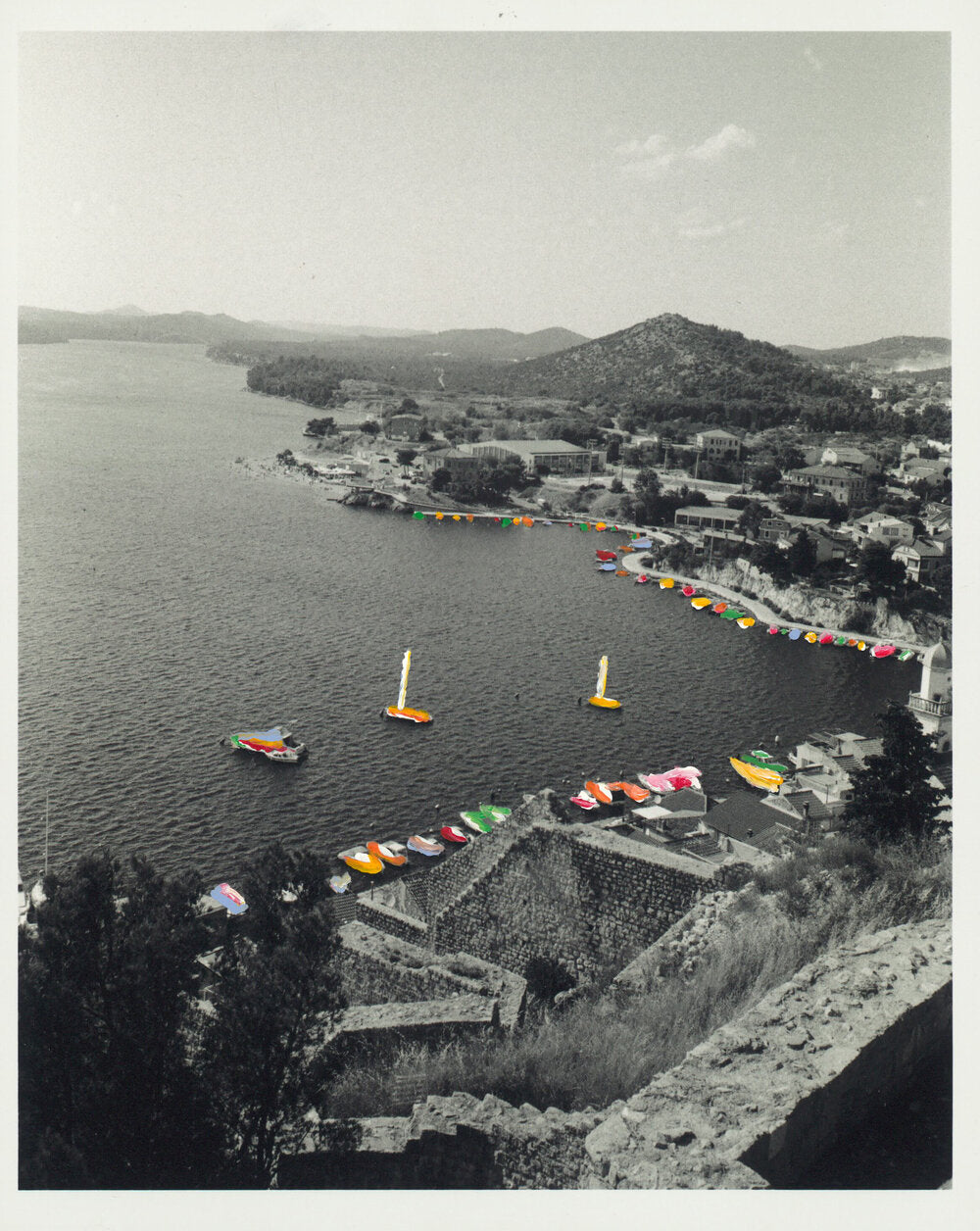 Croatia Confetti  (8'' x 10'')